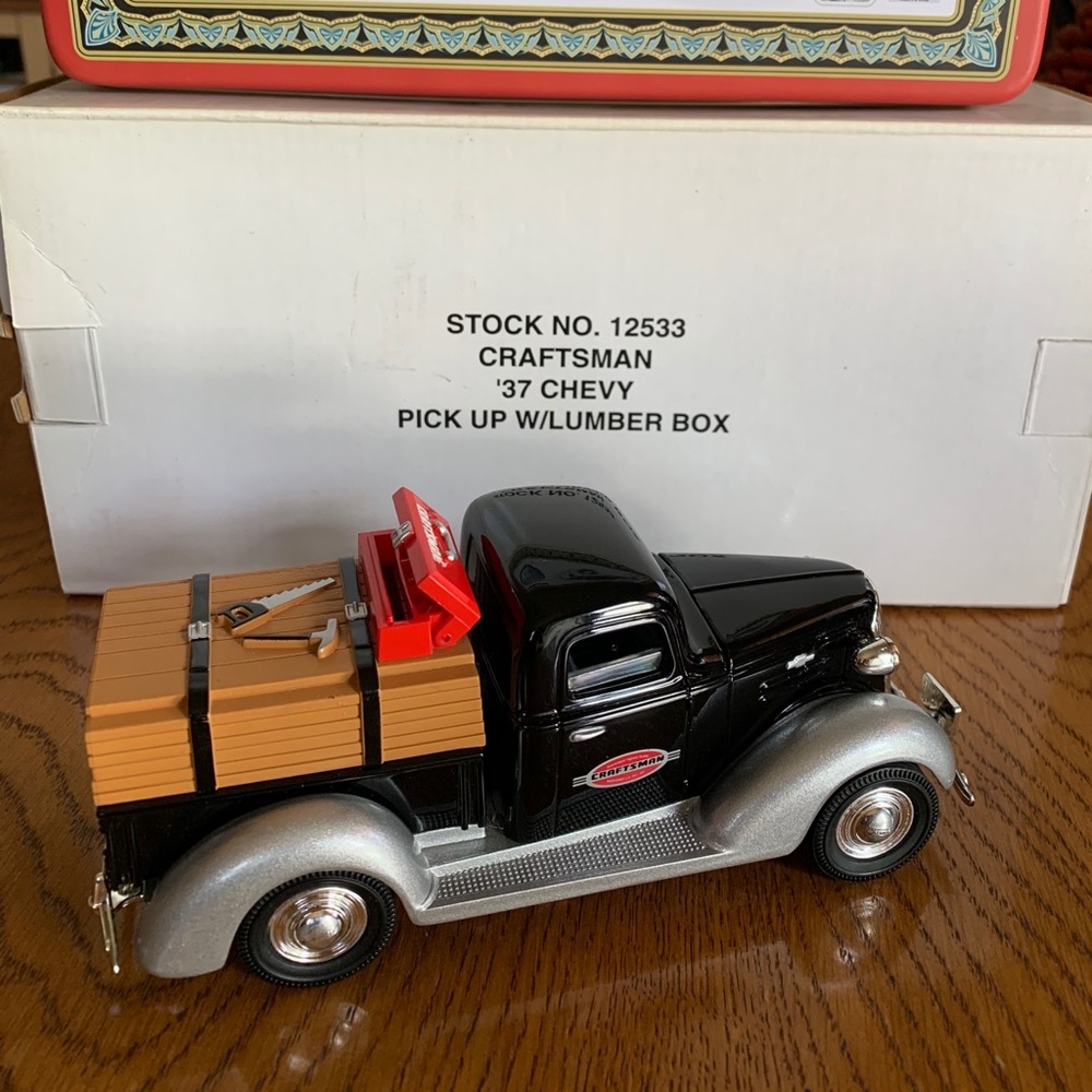 Craftsman 1937 Chevrolet collectible truck bank